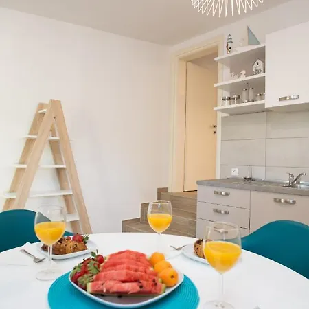 Apartmani Ferdinanda Kustići Kültér fotó