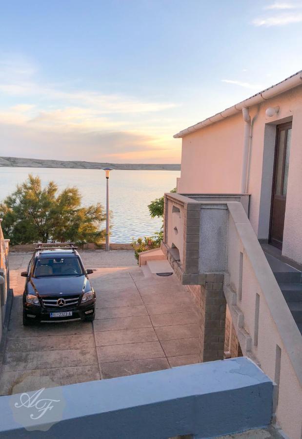 Ferdinanda Apartment *