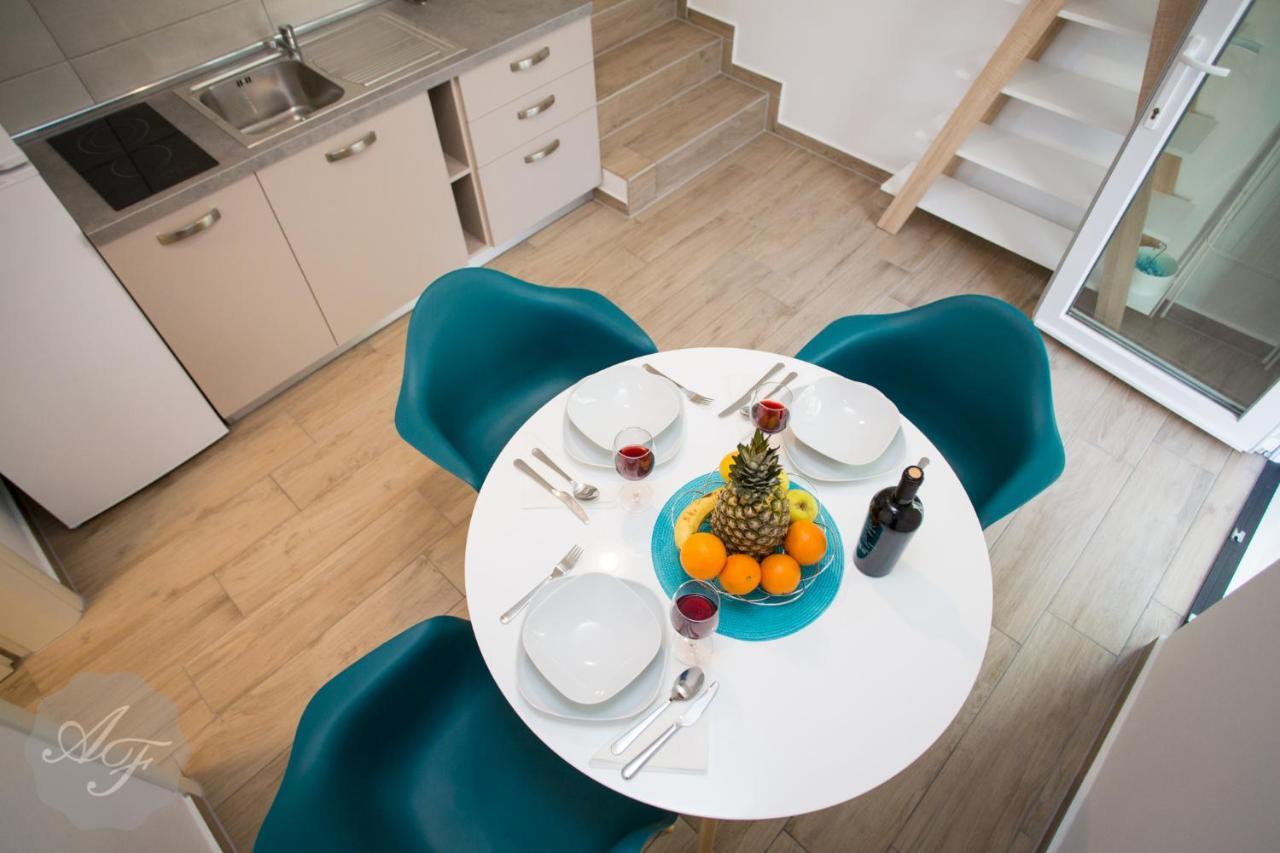 Ferdinanda Apartment *